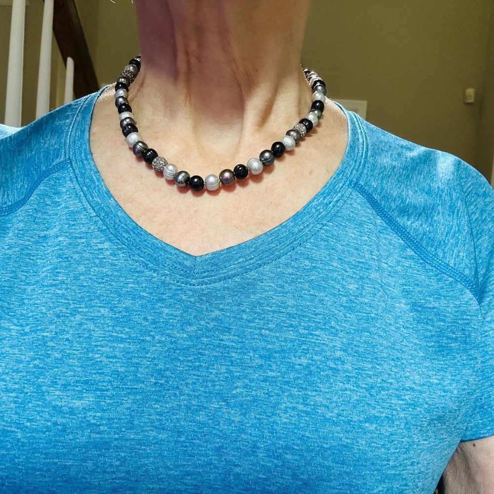 Iridescent Honora Pearl Necklace in Assorted Colors - Picture 2 of 7